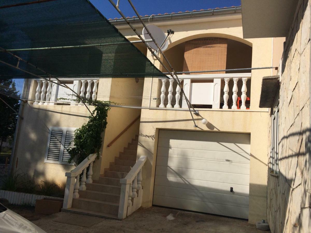 Apartmani Bruno فرسي المظهر الخارجي الصورة